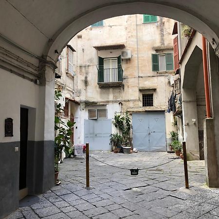 شقة La Casa Di Ludovica نابولي المظهر الخارجي الصورة